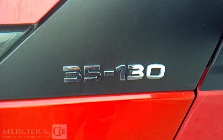 IVECO 35-130 BENNE DOUBLE CABINE ROUGE EB-923-AW