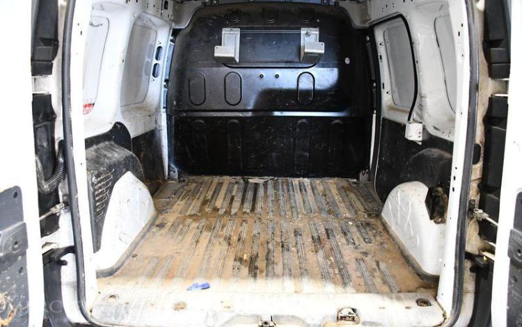 RENAULT KANGOO FOURGON 1.5 DCI 90 ENERGY GRAND CONFORT BLANC EE-184-HH