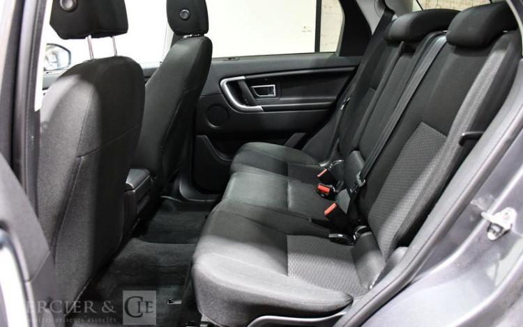 LAND ROVER DISCOVERY SPORT 2,0 TD4 150 HSE 4WD GRIS EF-339-BJ