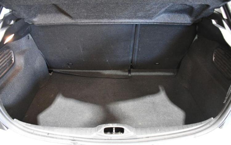 PEUGEOT 208 1.6HDI 75 ACTIVE BUSINESS 5 PTS BLANC EF-946-QV