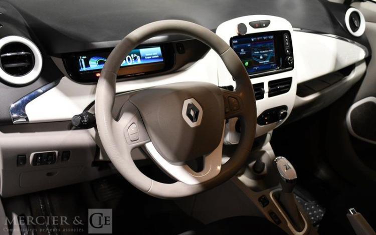 RENAULT ZOE R90 ZE 90 58PPM 40KWH CHARGE-NORMALE LIFE BVA BLANC EG-146-NM