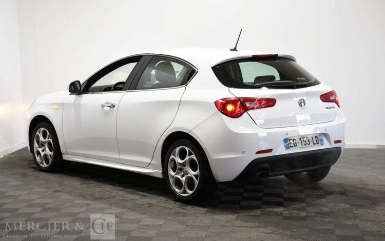 ALFAROMEO GIULIETTA 1,4 T 150 CH PROGRESSION BLANC EG-153-LD