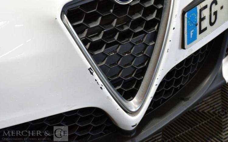 ALFAROMEO GIULIETTA 1,4 T 150 CH PROGRESSION BLANC EG-153-LD