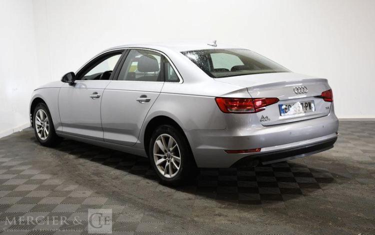 AUDI A4 2.0 TDI 150cv BUSINESS LINE GRIS EG-557-PW