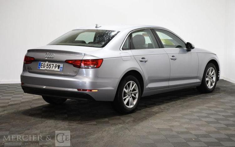 AUDI A4 2.0 TDI 150cv BUSINESS LINE GRIS EG-557-PW