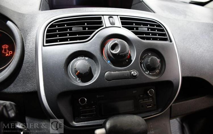 RENAULT KANGOO ZE L2 JAUNE EG-837-VK