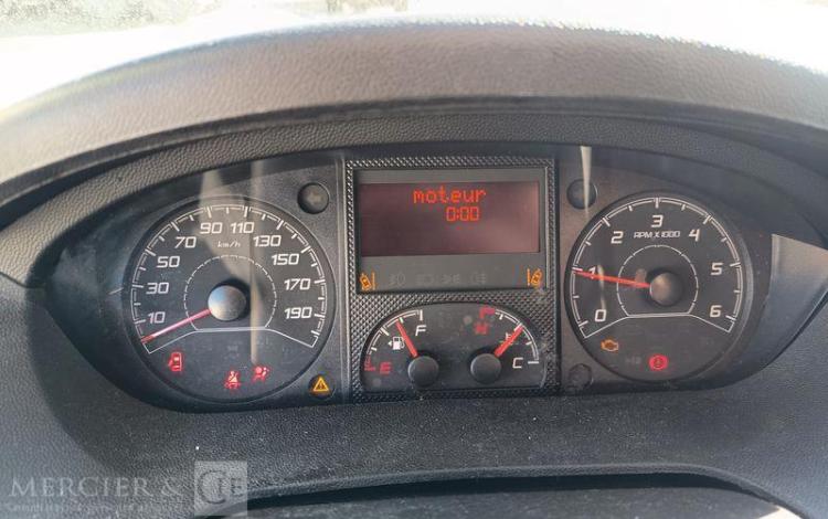 PEUGEOT BOXER  III Phase 3 Fourgon 335 L2H1 2.0 BlueHDi 16V  S&S 163 cv – ANNEE 2016 BLEU EH-077-NE