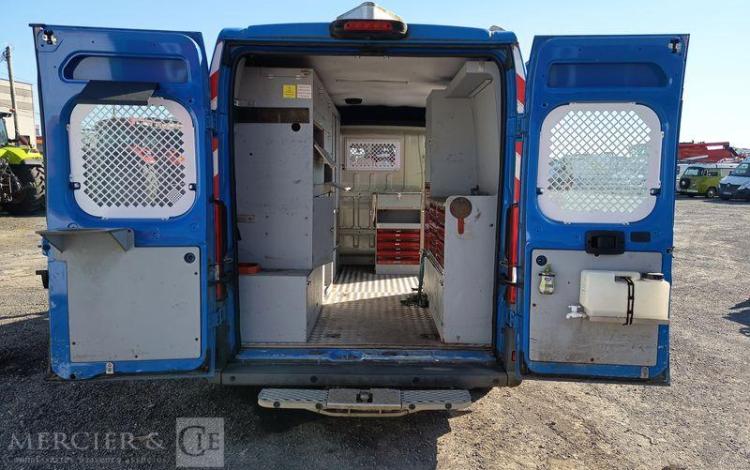 PEUGEOT BOXER  III Phase 3 Fourgon 335 L2H1 2.0 BlueHDi 16V  S&S 163 cv – ANNEE 2016 BLEU EH-077-NE