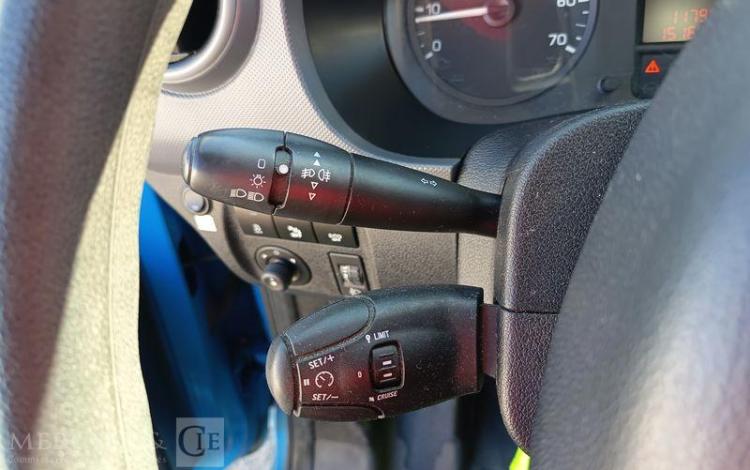 PEUGEOT PARTNER Utilitaire Phase 2 L1 850kg 1.6 Blue HDi FAP  S&S 99 cv – ANNEE 2016 BLEU EH-129-HH