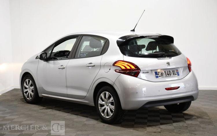 PEUGEOT 208 1.6 BLUEHDI 100cv ACTIVE BUSINESS GRIS EH-140-XL