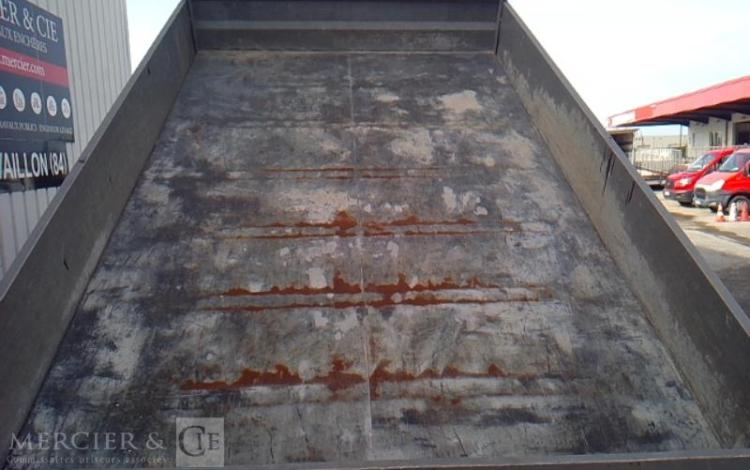 FORD TRANSIT BENNE DOUBLE CABINE ROUGE EH-208-BR