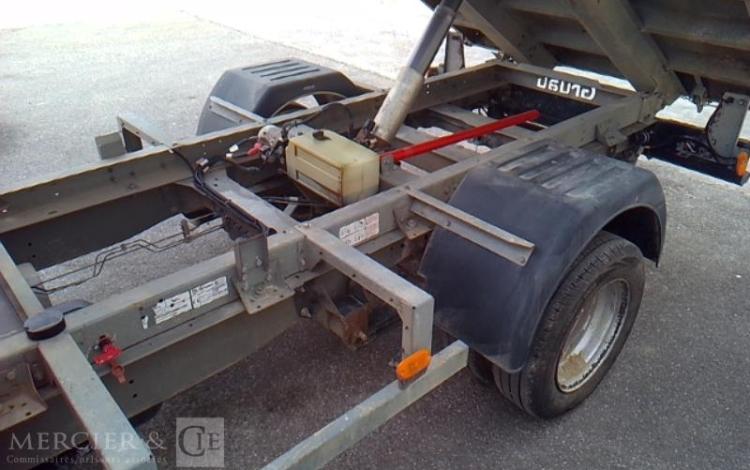 FORD TRANSIT BENNE DOUBLE CABINE ROUGE EH-208-BR