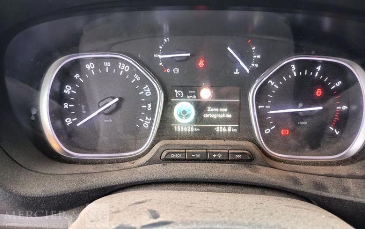 PEUGEOT EXPERT FOURGON 2.0 BLUEHDI 120 L2 PREMIUM PACK – DIESEL – 155626 KMS -ANNEE 2017 BLANC EJ-186-PG