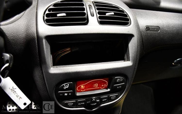 PEUGEOT 206 CC 1,6 110 SPORT BLEU EJ-888-EK