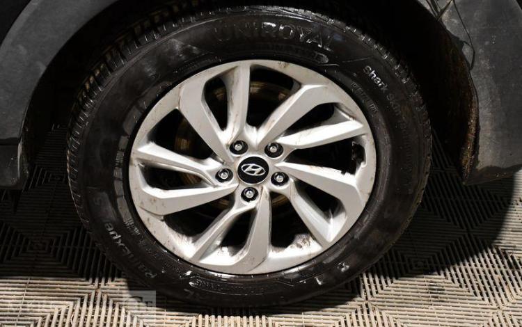 HYUNDAI TUCSON 1.7 CRDI 115ch INTUITIVE NOIR EK-181-CG