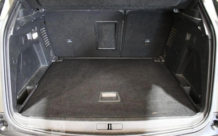 PEUGEOT 3008 1,6 BLUE HDI 120 GT LINE EAT VERT EL-128-DH