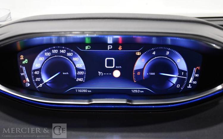 PEUGEOT 3008 1,6 BLUE HDI 120 GT LINE EAT VERT EL-128-DH