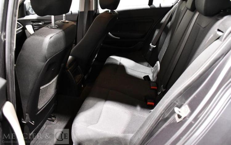 BMW SERIE 1 116 D 1,5 115 LOUNGE BVA GRIS EL-564-PV