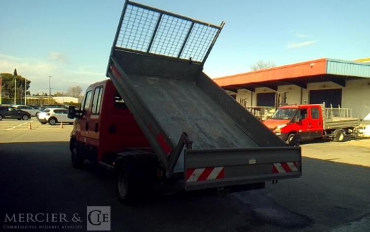 IVECO 35-120 BENNE DOUBLE CABINE ROUGE EN-027-FN