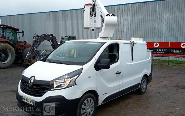 RENAULT TRAFIC 1,6 DCI 16V 120 CV AVEC NACELLE 091F – 9 M – 630 HEURES BLANC EN-947-BW