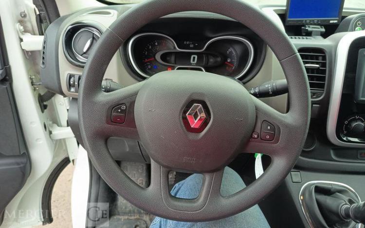 RENAULT TRAFIC 1,6 DCI 16V 120 CV AVEC NACELLE 091F – 9 M – 630 HEURES BLANC EN-947-BW