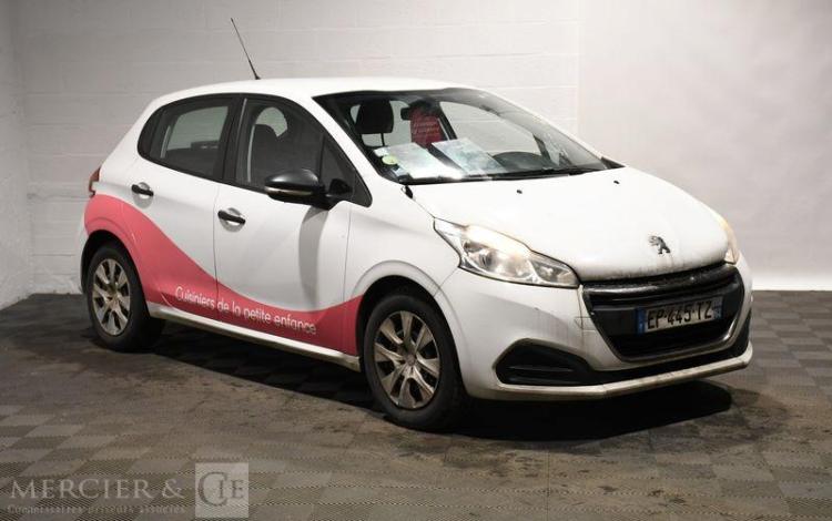 PEUGEOT 208 BLANC EP-445-TZ