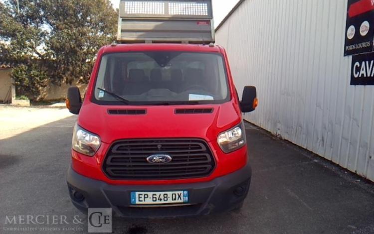 FORD TRANSIT BENNE DOUBLE CABINE ROUGE EP-648-QX