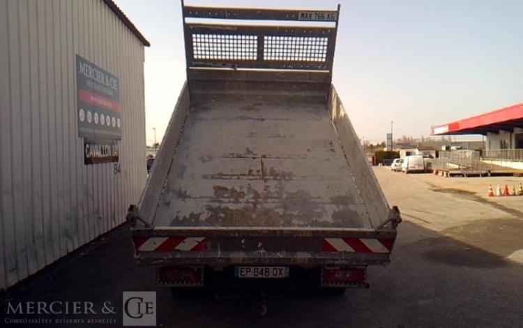 FORD TRANSIT BENNE DOUBLE CABINE ROUGE EP-648-QX