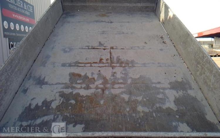 FORD TRANSIT BENNE DOUBLE CABINE ROUGE EP-648-QX