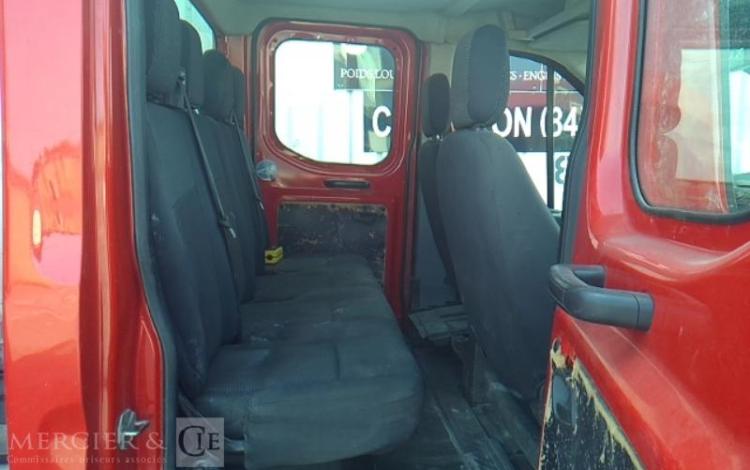 FORD TRANSIT BENNE DOUBLE CABINE ROUGE EP-648-QX