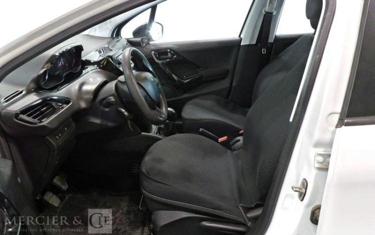 PEUGEOT 208 AFF 1,6 100CH PREMIUM BLANC EQ-715-WV