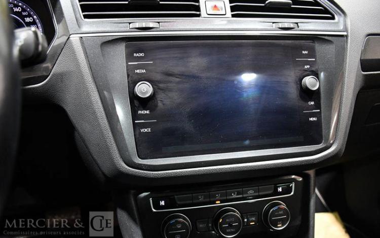 VOLKSWAGEN TIGUAN 2.0 TSI 180 BLUEMOTION CARAT 4MOTION DSG NOIR ES-416-WK