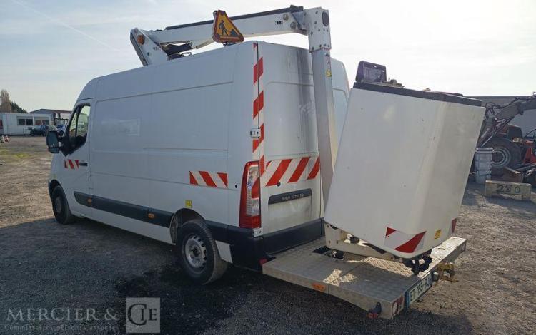 RENAULT MASTER AVEC NACELLE VERSALIFT ETL32-125 12A14M  ET-155-RJ