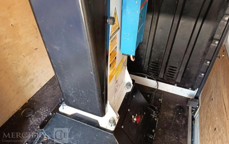 RENAULT MASTER AVEC NACELLE VERSALIFT ETL32-125 12A14M  ET-155-RJ