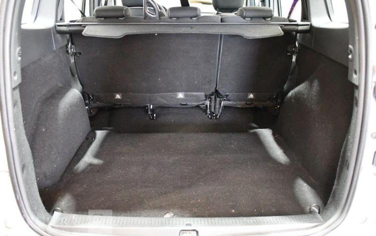 DACIA LODGY STEPWAY 1.2 TCE 115 GRIS ET-862-ZF