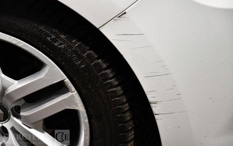 RENAULT CLIO IV ESTATE 1.5 DCI 90 ENERGY BUSINESS BLANC EV-105-YY