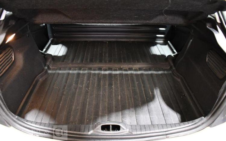 PEUGEOT 208 SOCIETE 1.6 BLUEHDI 75 PREMIUM BLANC EV-904-SG