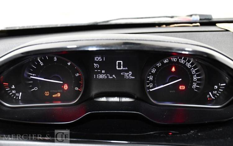 PEUGEOT 208 BLANC EV-904-SG