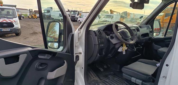 RENAULT MASTER F3500 2.3 DCI 130ch CAISSE GRAND CONFORT BLANC EX-035-KC