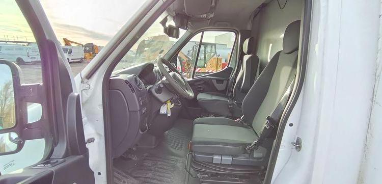 RENAULT MASTER F3500 2.3 DCI 130ch CAISSE GRAND CONFORT BLANC EX-035-KC