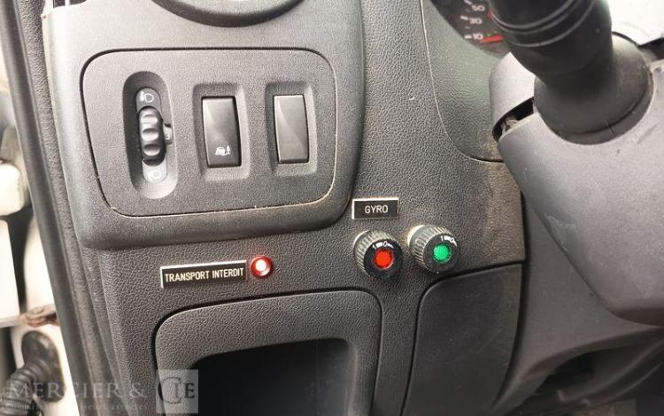 RENAULT MASTER 2,3 DCI 16V 130CV AVEC NACELLE KLUBB K32 – 10 M BLANC EX-302-BV