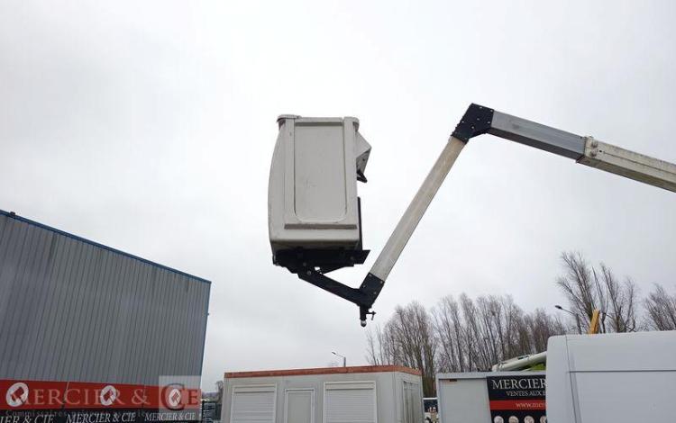 RENAULT MASTER 2,3 DCI 16V 130CV AVEC NACELLE KLUBB K32 – 10 M BLANC EX-302-BV