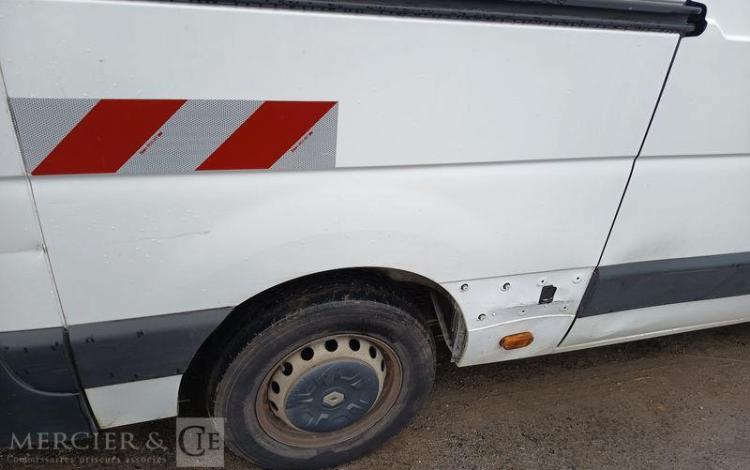 RENAULT MASTER 2,3 DCI 16V 130CV AVEC NACELLE KLUBB K32 – 10 M BLANC EX-302-BV