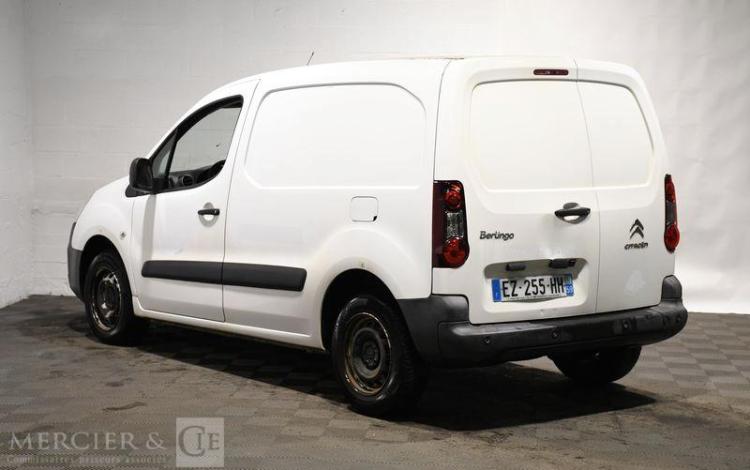 CITROEN BERLINGO TAILLE M CLUB BLUEHDI 100CH ETG6
 BLANC EZ-255-HH
