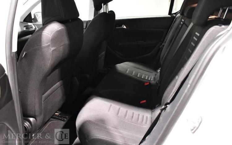 PEUGEOT 308 1.2 PURETECH 110 STYLE BLANC EZ-482-XF