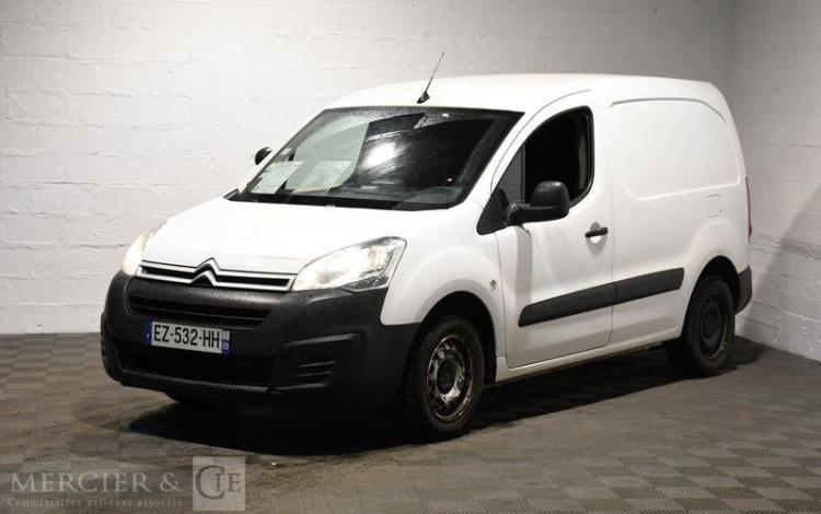CITROEN BERLINGO TAILLE M CLUB BLUEHDI 100CH ETG6
 BLANC EZ-532-HH