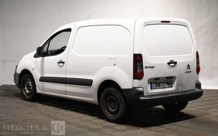 CITROEN BERLINGO TAILLE M CLUB BLUEHDI 100CH ETG6
 BLANC EZ-532-HH