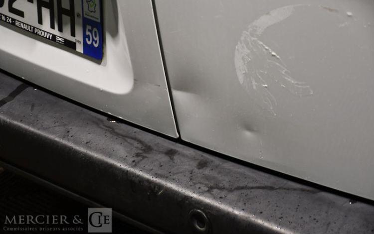 CITROEN BERLINGO TAILLE M CLUB BLUEHDI 100CH ETG6
 BLANC EZ-532-HH