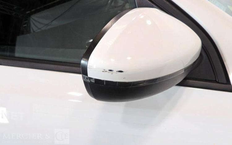 PEUGEOT 308 AFF 100CH PREMIUM PACK BLANC FA-074-PK