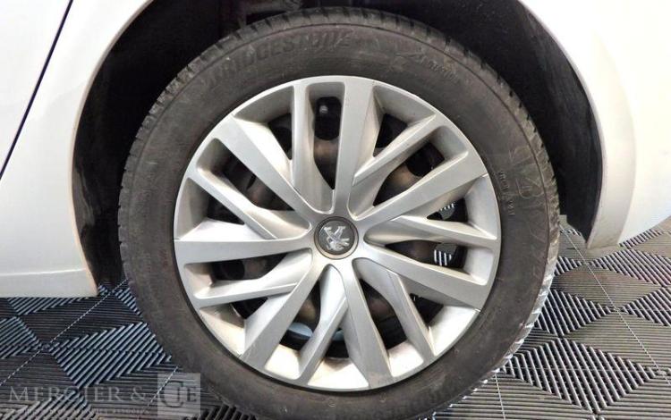 PEUGEOT 308 AFF 100CH PREMIUM PACK BLANC FA-074-PK